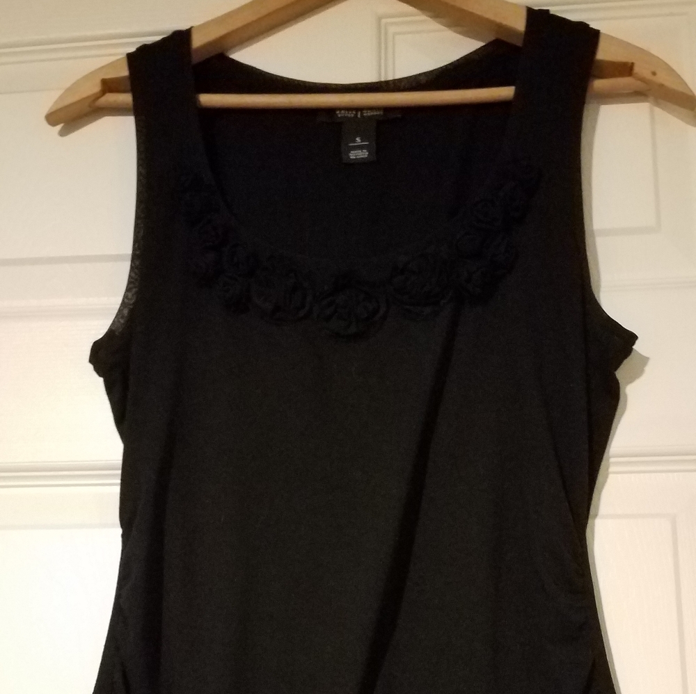 WHBM black tank top with flower details‎ Small